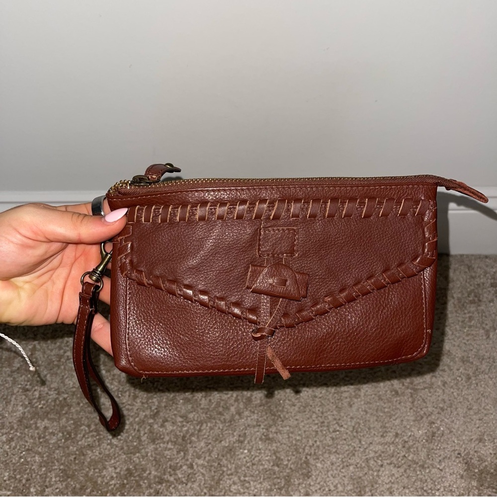 Lucky Brand Brown Leather Wristlet